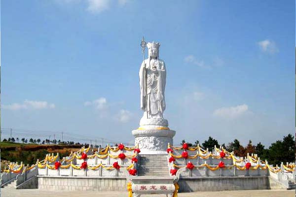 沈陽駿龍泉墓園